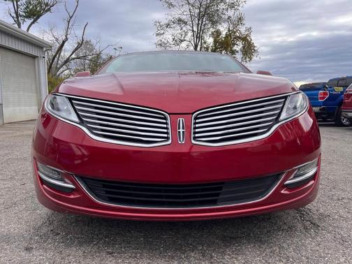 2016 Lincoln MKZ Base