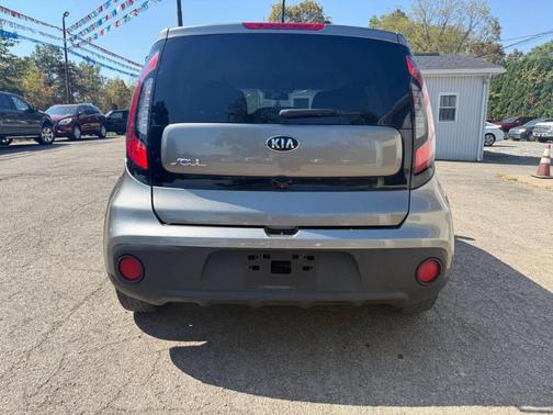 2019 Kia Soul Base