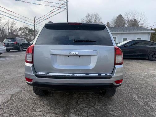 2016 Jeep Compass Sport