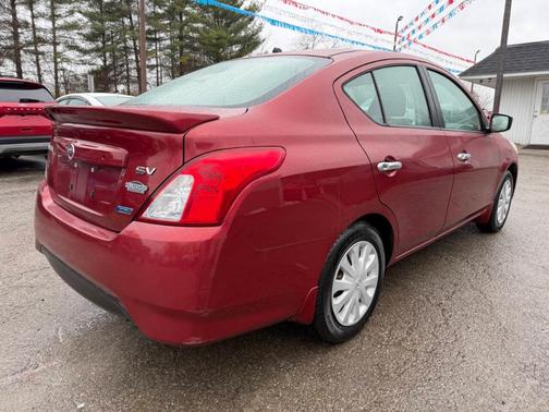 2016 Nissan Versa 1.6 SV
