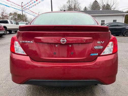 2016 Nissan Versa 1.6 SV