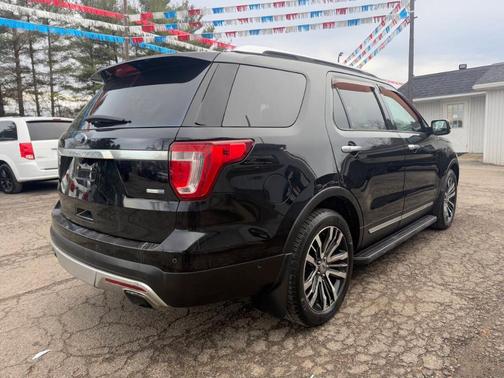 2017 Ford Explorer Platinum