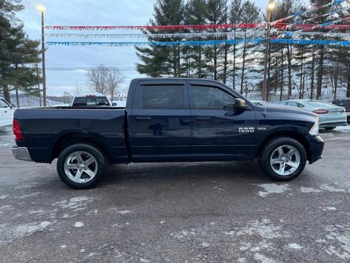 2017 RAM 1500 Express