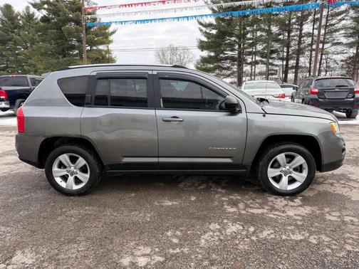 2012 Jeep Compass Latitude
