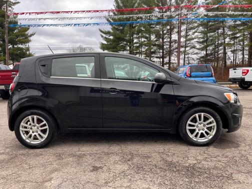 2016 Chevrolet Sonic LT