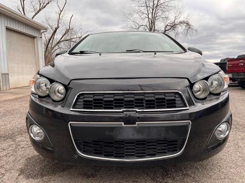 2016 Chevrolet Sonic LT