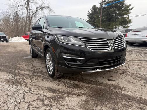 2015 Lincoln MKC Base