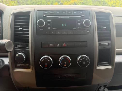 2012 RAM 1500 ST
