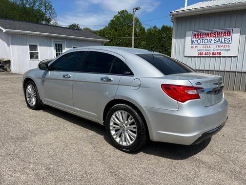 2012 Chrysler 200 Limited