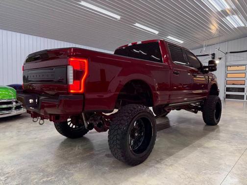 2017 Ford F-250 Platinum