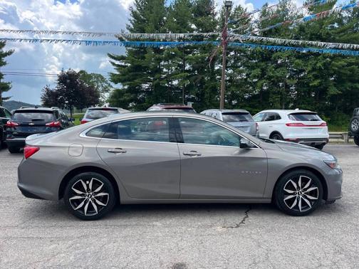 2017 Chevrolet Malibu 1LT
