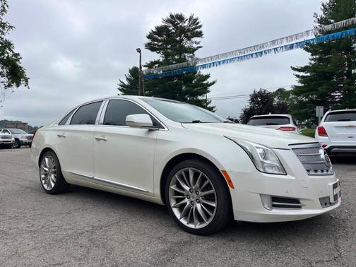 2013 Cadillac XTS Platinum