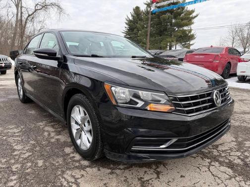 2018 Volkswagen Passat 2.0T S