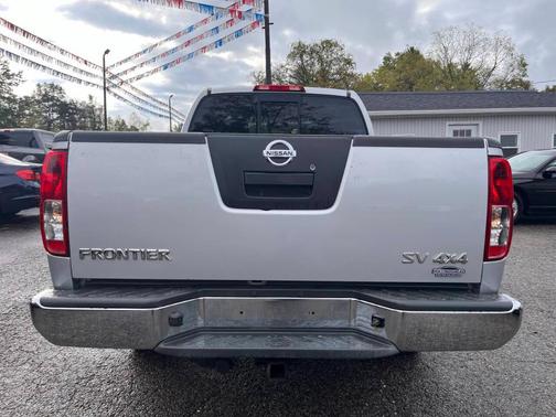 2011 Nissan Frontier SV
