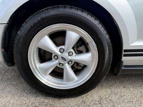 2009 Ford Mustang Premium