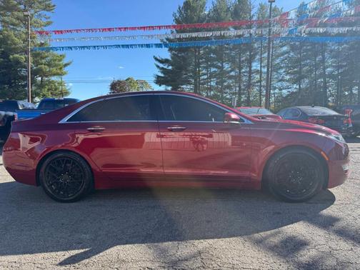 2016 Lincoln MKZ Base