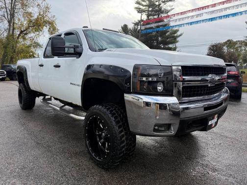 2007 Chevrolet Silverado 2500 LT1 H/D Crew Cab