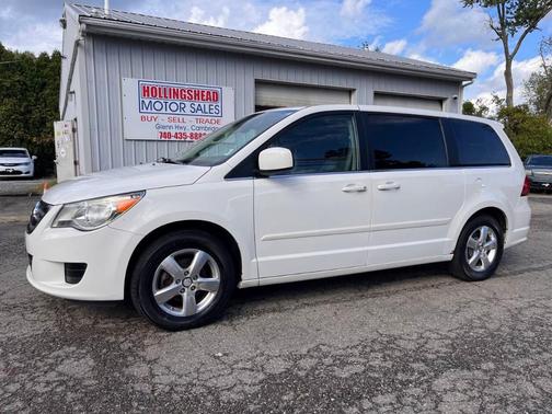 2010 Volkswagen Routan SE