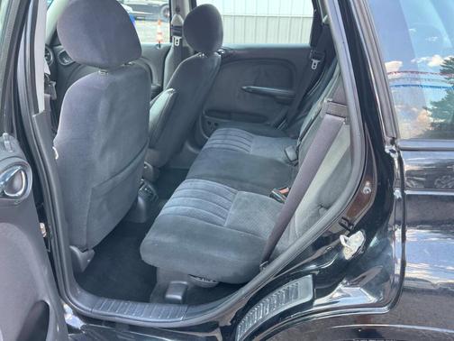 2005 Chrysler PT Cruiser Base