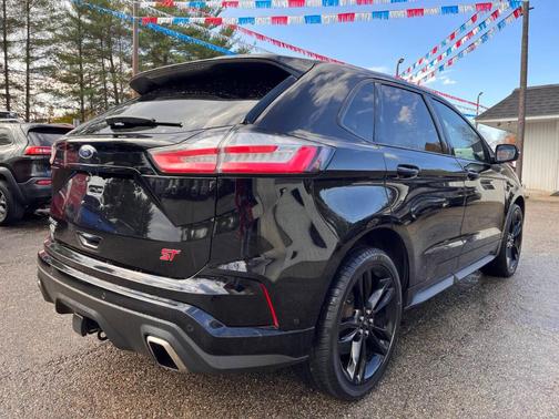 2019 Ford Edge ST