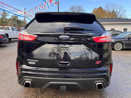 2019 Ford Edge ST