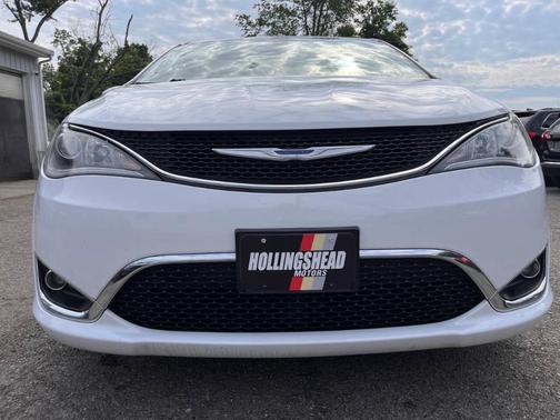 2018 Chrysler Pacifica Touring Plus