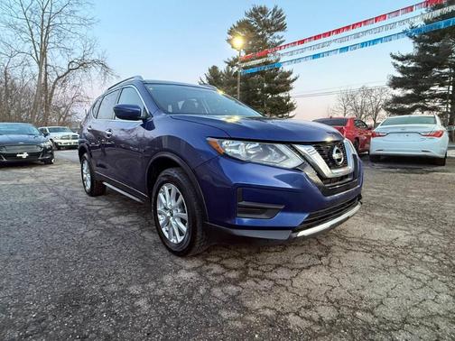 2017 Nissan Rogue SV
