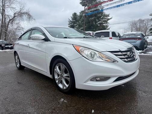 2013 Hyundai SONATA Limited