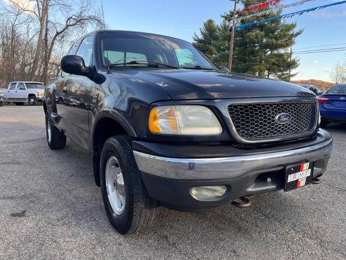 2001 Ford F-150 XLT SuperCab Flareside