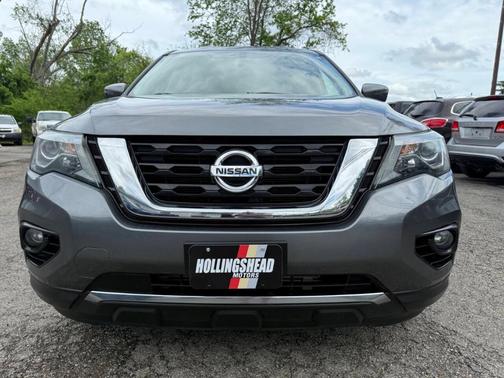 2018 Nissan Pathfinder SV