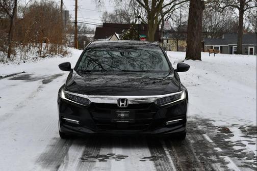 2018 Honda Accord Hybrid Touring
