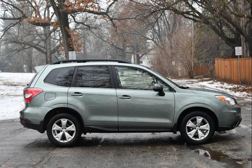2014 Subaru Forester 2.5i Limited