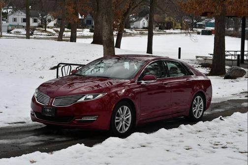 2013 Lincoln MKZ Base