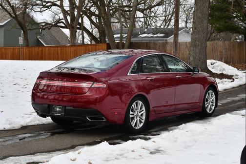 2013 Lincoln MKZ Base