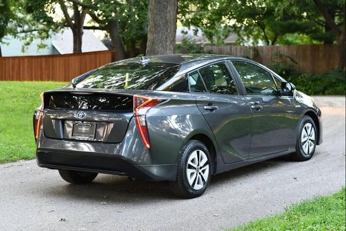 2018 Toyota Prius Two