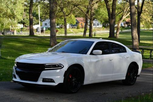 White Knuckle Clearcoat 2018 Dodge Charger GT