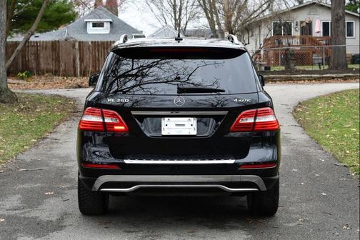 Black 2013 Mercedes-Benz M-Class 4MATIC