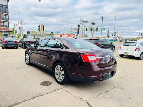 2010 Ford Taurus Limited