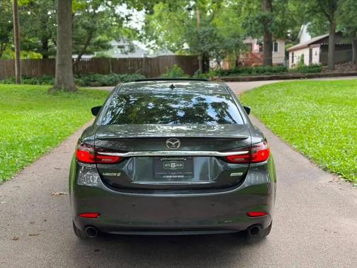 Gray 2018 Mazda Mazda6 Signature