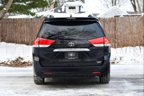 2012 Toyota Sienna Limited