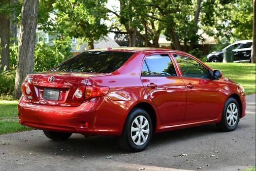 2010 Toyota Corolla LE