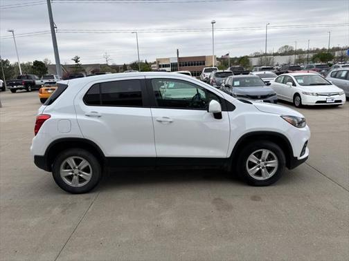 2022 Chevrolet Trax LS