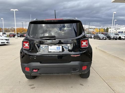 2015 Jeep Renegade Trailhawk