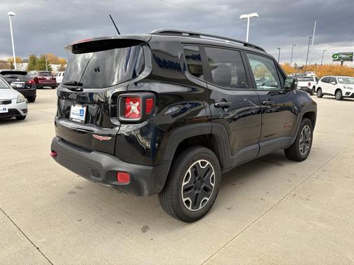 2015 Jeep Renegade Trailhawk