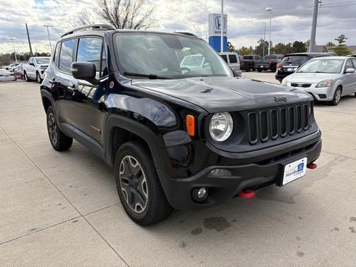 2015 Jeep Renegade Trailhawk