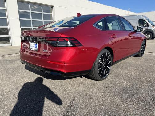 2025 Honda Accord Hybrid Touring