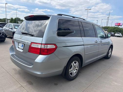 Silver Pearl Metallic 2007 Honda Odyssey EX-L
