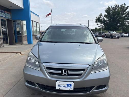 Silver Pearl Metallic 2007 Honda Odyssey EX-L