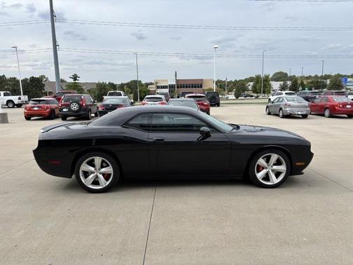 2009 Dodge Challenger SRT8
