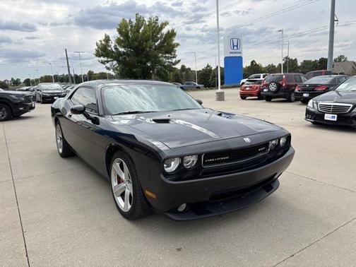 2009 Dodge Challenger SRT8